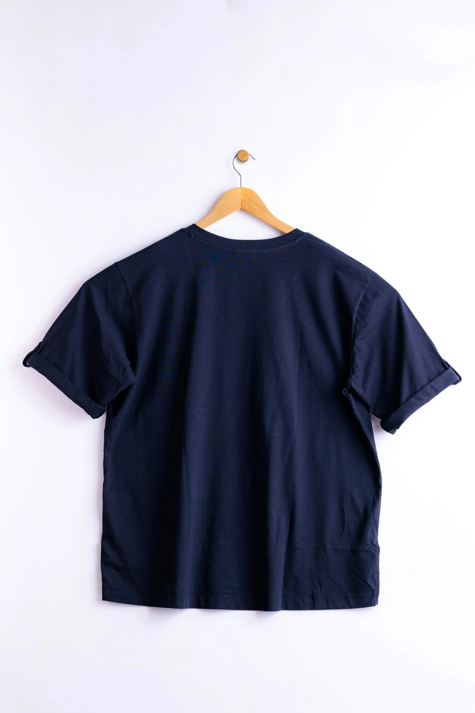 Rolled-up sleeves