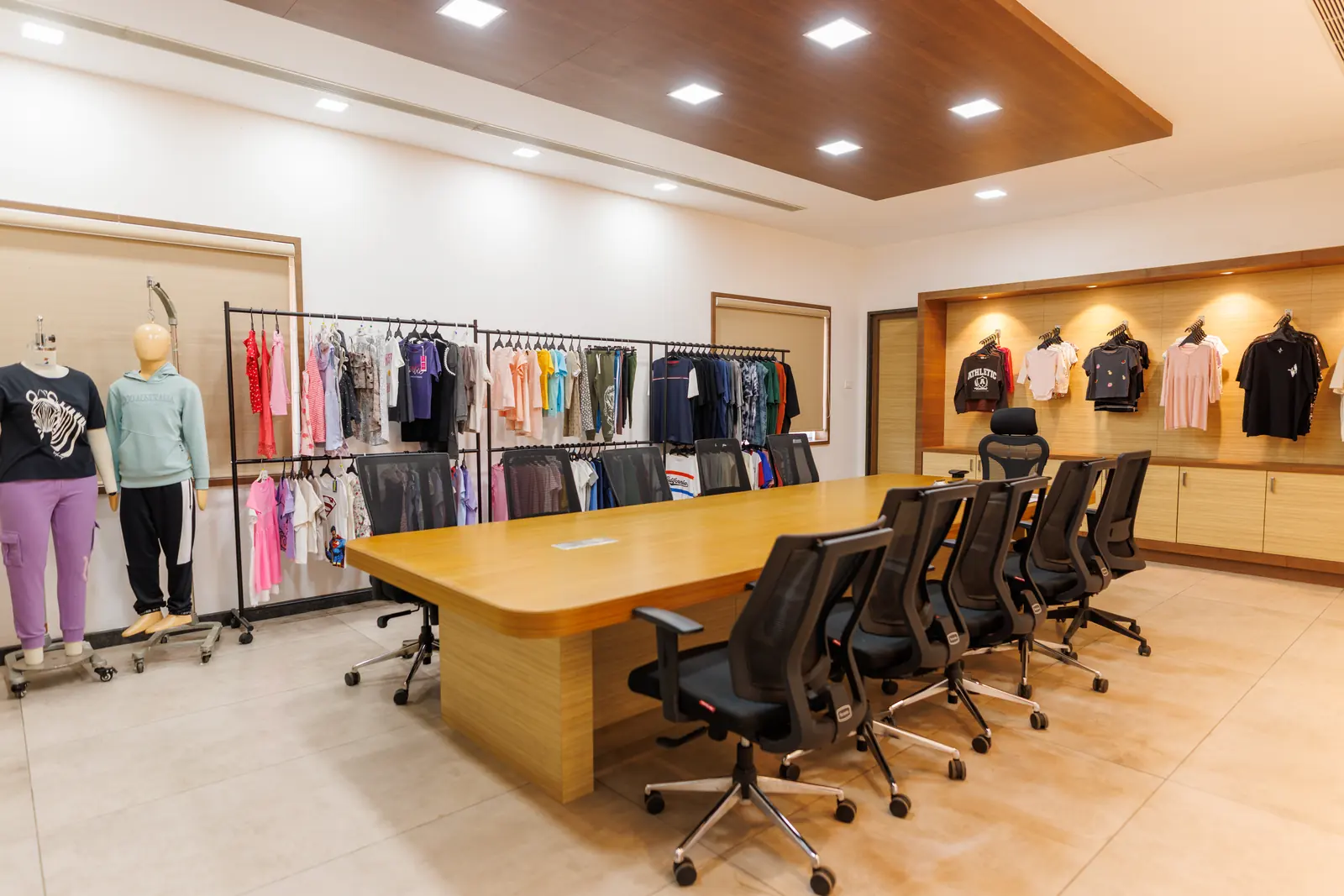 Garment display at Cossmo Tex